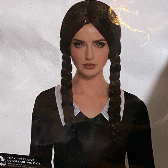 Wednesday Addams Wig for Halloween Costume - Picture 3 of 4